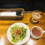 オランチョ - 基本セットとサラダとスープ