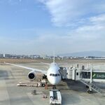 大阪国際空港(伊丹) ダイヤモンド・プレミアラウンジ - 飛行機