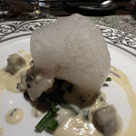 和フレンチバル村塾 屋根裏 別邸 - 舌平目のブレゼ　帆立と生麩のムース　トリュフ香る白ワインソース