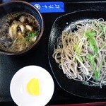 食事処ふたば - 辛豚つけ麺７５０円