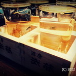 酒房 武蔵 - 武蔵の枡。