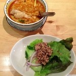 チャオ チェンマイ - セットのスープとサラダ（2013/1）