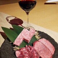 近江うし焼肉 にくTATSU 銀座店 - 