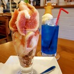 カフェ ぼあこ - いちじくのミニパフェ&クリームソーダ