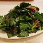 トンテキ食堂8 - ほうれん草とニンニクの芽の温サラダ(650円)