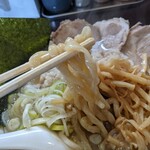 手打ち中華そば 酒田 - 麺