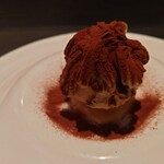 ベルエキップ - 栗のティラミス　アップ