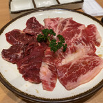 Yakiniku Uesuto - 