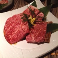 焼肉 べこ亭 たまプラーザ本店 - 特選のミスジ、サーロイン、ヒレの盛り合わせ。激旨！