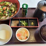 Hanaya Yohei - 炙りうなまぶし丼