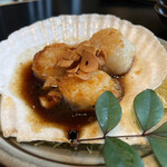 とん鈴 - 帆立のスタミナ焼