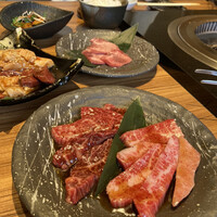 神戸牛焼肉 石田屋。Hanareの上 - 