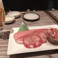 焼肉 べこ亭 たまプラーザ本店 - 