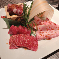 焼肉 べこ亭 たまプラーザ本店 - 