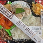 家庭風 田舎屋弁当 - シュウマイとエビチリ弁当