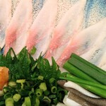 うなぎの豊川 - コースの鰻のうす造り