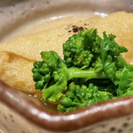 温石 - 出汁がジュワッと染み出して何とも堪りません！センターを務める黒七味もピリリと流石ですね！