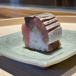 温石 - 鯖棒鮨、美し過ぎてこのまま床の間に飾りたい程！