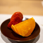 うを徳 - 2022.1 せとか（みかん）とひのしずく（いちご）