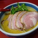 カレーうどん屋 咲々 - あったかい おうどん（牛チャーシュー）