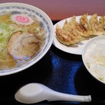 宇都宮餃子館 - 