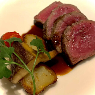 レ・トレフル ドミニク・ブシェ_1