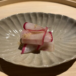 温石 - 赤蕪も大好き。金目鯛の脂を一度ここでリセット。