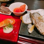 TRIP - 生牡蠣・サーモン・イチゴのピクルス