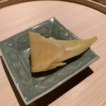 温石 - その辺で採れたという、走りの筍。もう十分に甘みが出て美味しい！