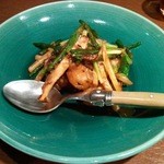 老虎菜 本店 - 牡蠣の辣鮮醤炒め