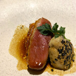 和フレンチバル村塾 屋根裏 別邸 - ⭐︎3rd、鴨胸肉とフォアグラのポワレ、ハニーソース
      （付け合わせ、マッシュポテト、パイ）