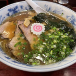 Momotarou - 醤油ラーメしょうゆらーめんン