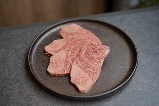 h Kanzen Koshitsu Yakiniku Itadaki - 