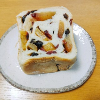 食パン専門店 アルテの食パン_0