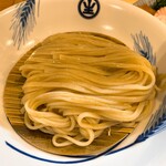 中華蕎麦 生る - 麺