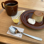 Cafe & Meal Muji - 