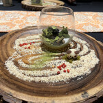 嵐山MITATE - 花咲か爺さん登場！　カップの中の苔の庭園は盛り付けすごーい！本当にコケみたい！！と思いながら、ここほれワンワンで財宝がザクザク！グァバのプリンが出てきて、おいしー♡犬のシロもかわいい