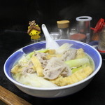 手打うどん 四国屋 - 肉刻みうどん