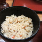 Kineya - 定食の御飯は白御飯と味御飯が選べました、この日の味御飯はかしわ飯でした。
       