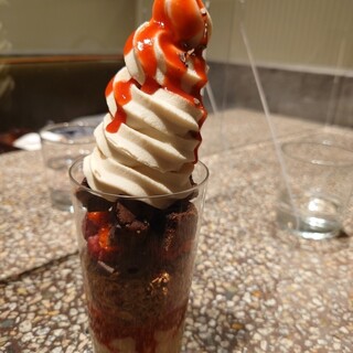 Cosme Kitchen Adaptation_1