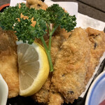 なぎさ亭 - 牡蠣フライが6個