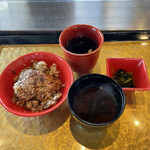 那古亭 - ニンチャーではありません(^_^;)ガーリックライス