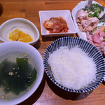 焼肉 もつ焼ジョニー - 