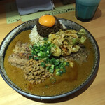 吉田カレー  - 写真撮るの下手で、実物はもっと綺麗