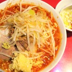 ラーメン二郎 - ラーメン半分＋ニンニク多め＋白ネギＳＫ