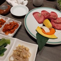 上野太昌園 上野本店 - 上牛タン定食　2600円