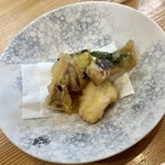 kitchen俊貴 - 椎茸、鰤、烏賊の天ぷら