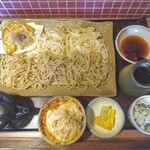 都庵 - 野菜天付円仁合盛り＆ミニヒレかつ丼！デカい！カウンターが狭い！