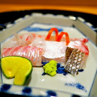 日本料理 研野 - 水口商店の明石の鯛。