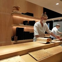 SUSHI TOKYO TEN、 新宿店 - 